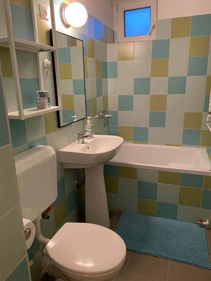 Ferienwohnung La Momo Lupeni  Exterior foto