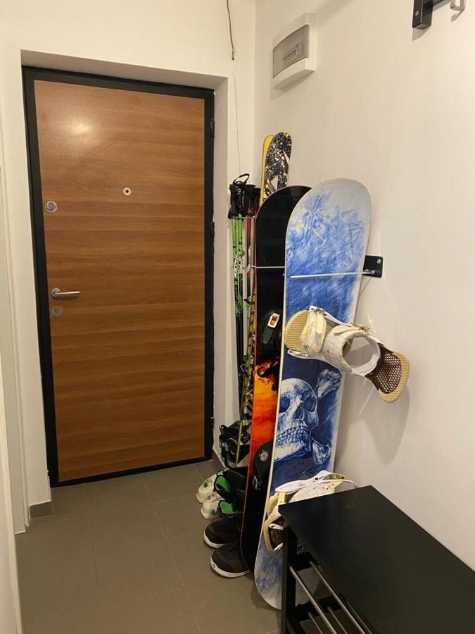 Ferienwohnung La Momo Lupeni  Exterior foto