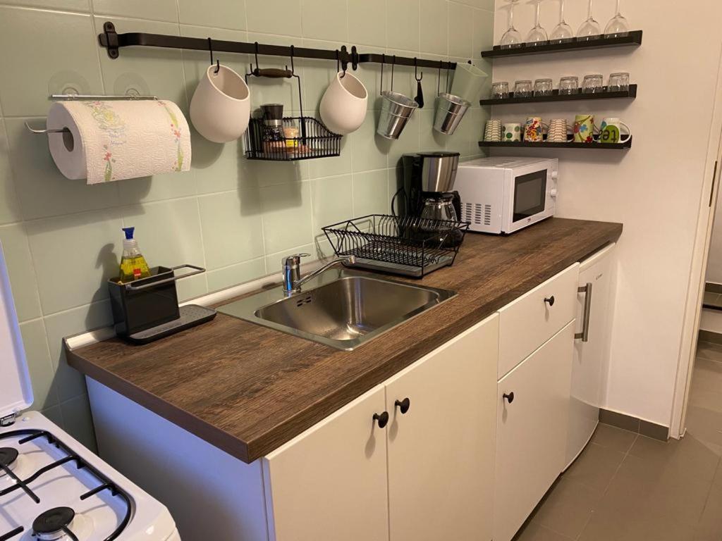 Ferienwohnung La Momo Lupeni  Exterior foto